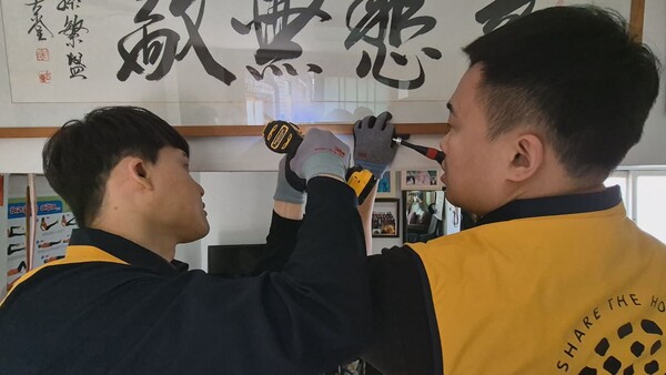 밥상공동체는 공공기관의 사회공헌 활동이 이웃에게 실질적인 도움이 되도록 연결하는 역할을 합니다. 