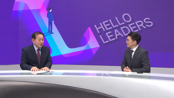 좌) 신현국 문경시장 / 우) 박근수 LG헬로비전 동부보도국장