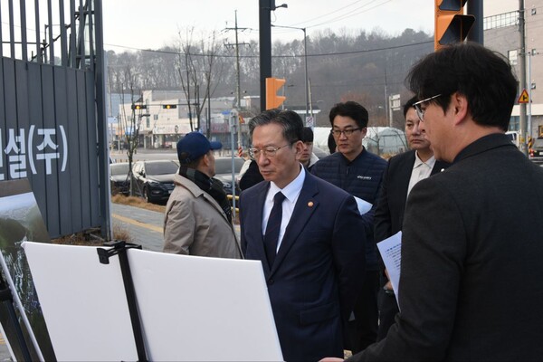 양주 현장 찾은 정성호 국회의원[민주당  양주시지역위 제공]