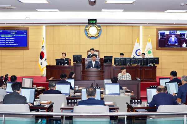 [사진: 광양시의회]