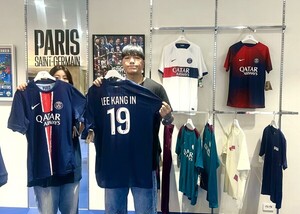 <b>신세계 센텀시티</b>, 파리 생제르멩 공식 플래그십 스토어 오픈